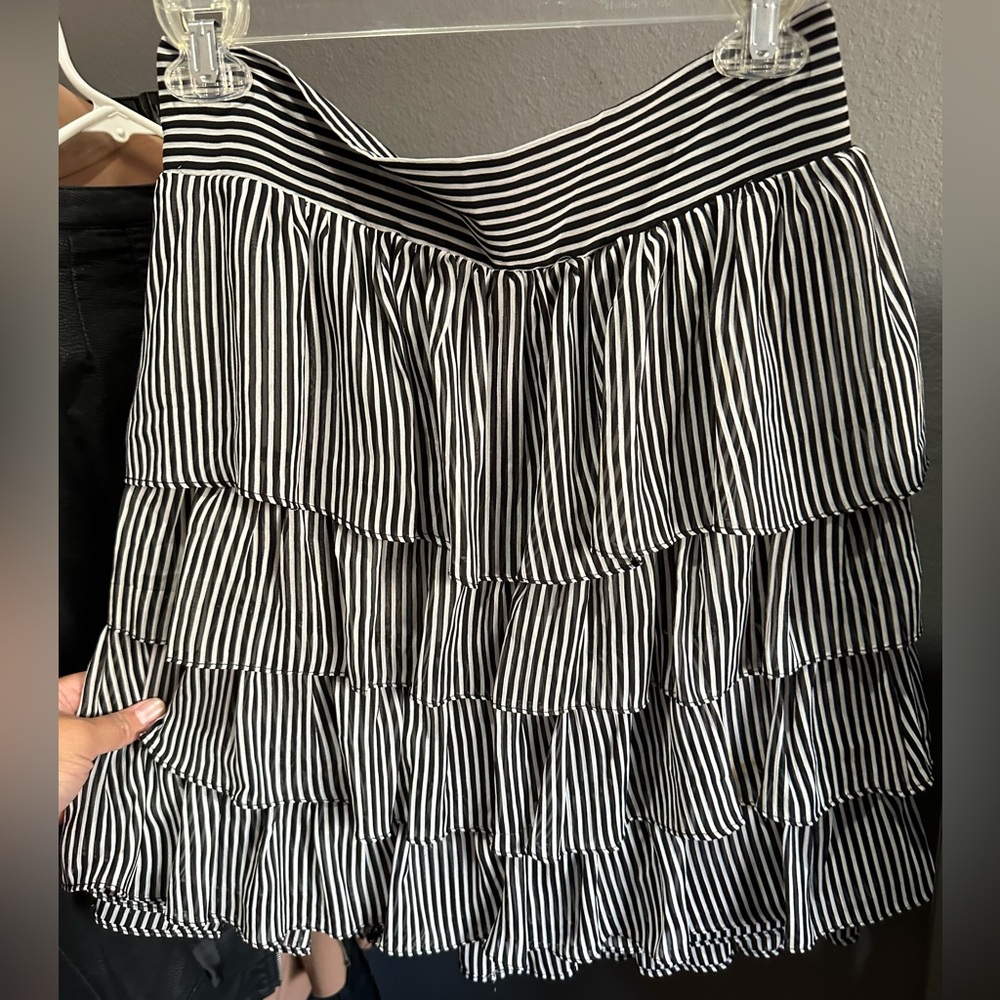 Forever 21 skirt